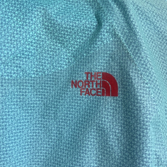 GEOMETRIC NORTH FACE WIND BREAKER! - Picture 5 of 10